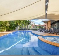 Mantra on The Esplanade - Schoolies Week Accommodation