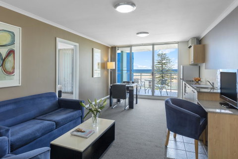 Nesuto The Entrance - Schoolies Week Accommodation 7