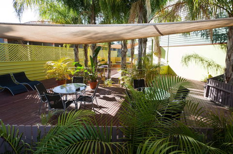 Alice On Todd Apartments - Schoolies Week Accommodation 4