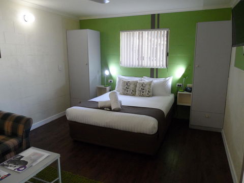 Alice On Todd Apartments - Schoolies Week Accommodation 21
