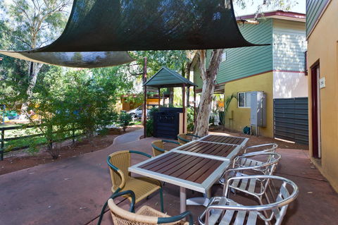Alice On Todd Apartments - Schoolies Week Accommodation 11