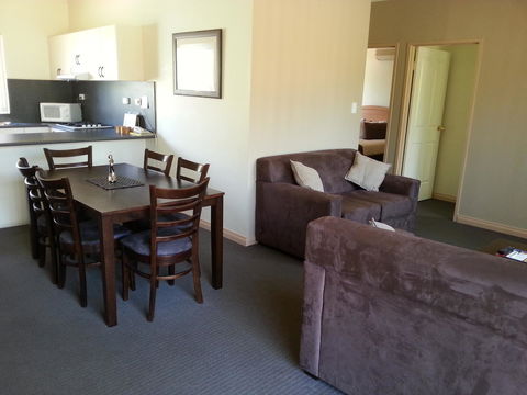 Alice On Todd Apartments - Schoolies Week Accommodation 14