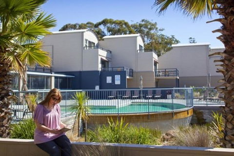 Corrigans Cove - Schoolies Week Accommodation 13