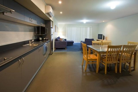 Corrigans Cove - Schoolies Week Accommodation 7