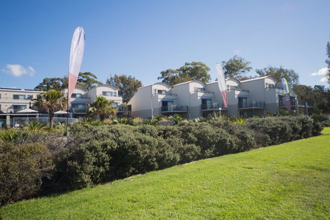 Corrigans Cove - Schoolies Week Accommodation 21