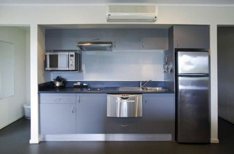 Corrigans Cove - Schoolies Week Accommodation 8
