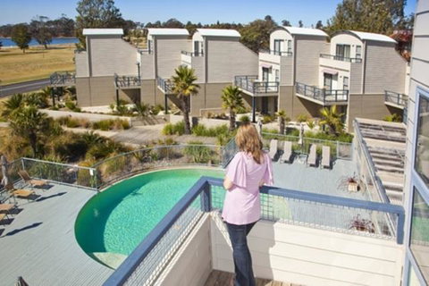 Corrigans Cove - Schoolies Week Accommodation 12