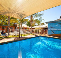 Alice Lodge Backpackers - Schoolies Week Accommodation