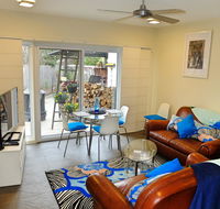 Rock Wallaby - Schoolies Week Accommodation