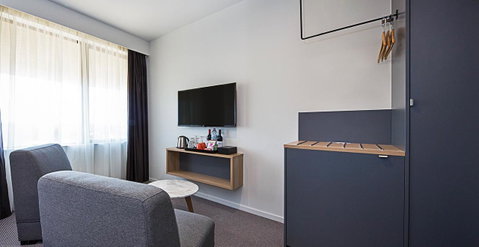 Mantra MacArthur Hotel - Schoolies Week Accommodation 27