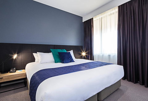Mantra MacArthur Hotel - Schoolies Week Accommodation 28