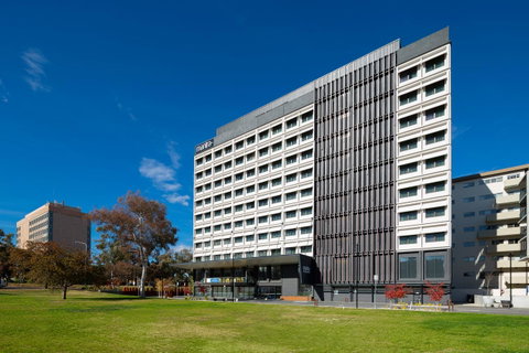 Mantra MacArthur Hotel - Schoolies Week Accommodation 8
