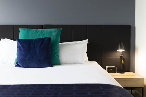 Mantra MacArthur Hotel - Schoolies Week Accommodation 25