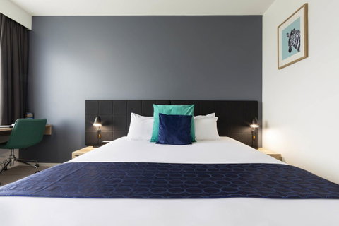 Mantra MacArthur Hotel - Schoolies Week Accommodation 22