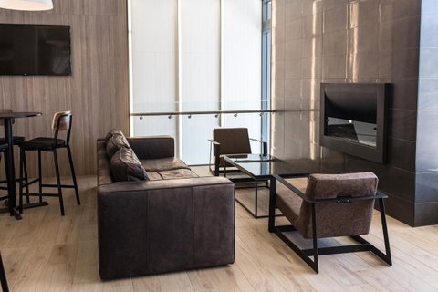 Mantra MacArthur Hotel - Schoolies Week Accommodation 41