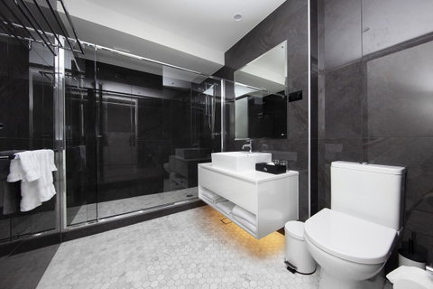 Canberra Rex Hotel - Schoolies Week Accommodation 24