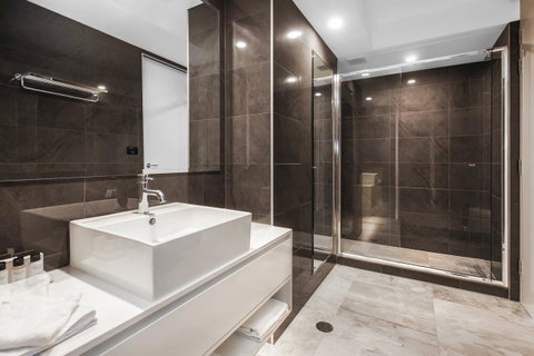 Canberra Rex Hotel - Schoolies Week Accommodation 32