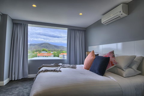 Canberra Rex Hotel - Schoolies Week Accommodation 0