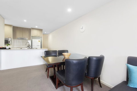 Canberra Rex Hotel - Schoolies Week Accommodation 23