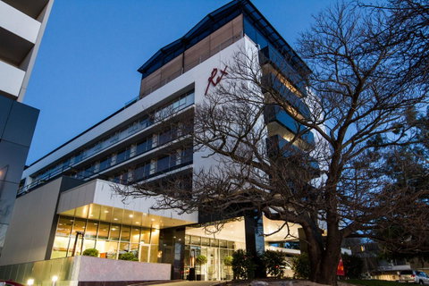 Canberra Rex Hotel - Schoolies Week Accommodation 1