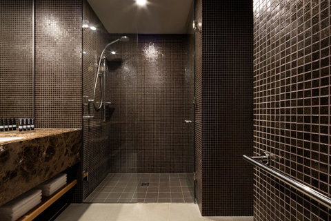 Hotel Realm - Schoolies Week Accommodation 5
