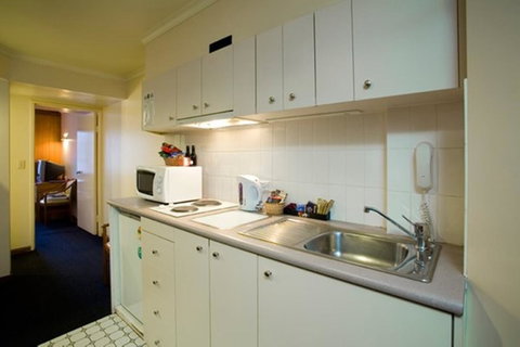 Madison Capital Executive Apartments - Schoolies Week Accommodation 5