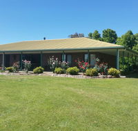 Bonaways - Schoolies Week Accommodation