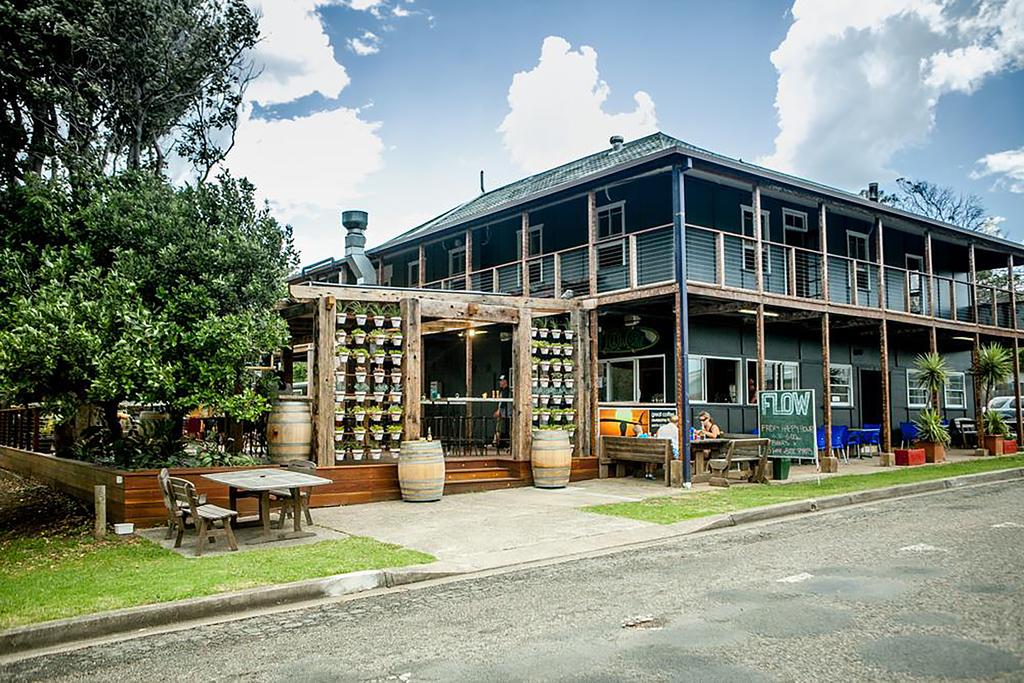 Old Bar NSW Schoolies Week Accommodation