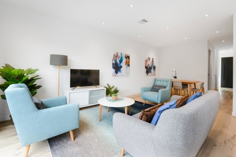 Boutique Stays - Murrumbeena Place 2 - Schoolies Week Accommodation 0