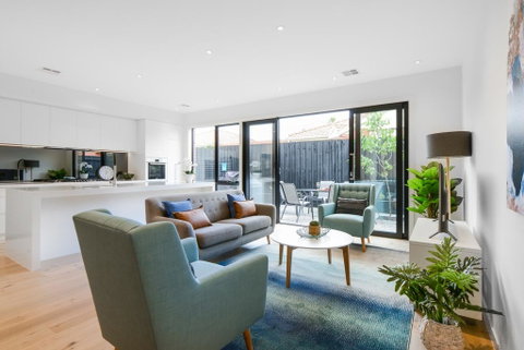 Boutique Stays - Murrumbeena Place 2 - Schoolies Week Accommodation 1