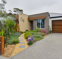 Boutique Stays - Seventh Street House in Parkdale - Schoolies Week Accommodation