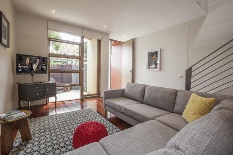 Boutique Stays - Somerset Terrace, Townhouse In Richmond - Schoolies Week Accommodation 1
