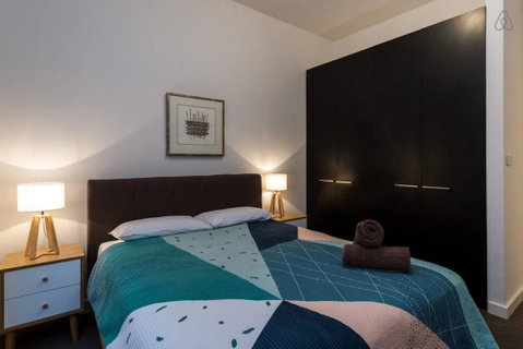 Bradman Modern Style A Walk To MCG, Swan St, CBD - Schoolies Week Accommodation 2