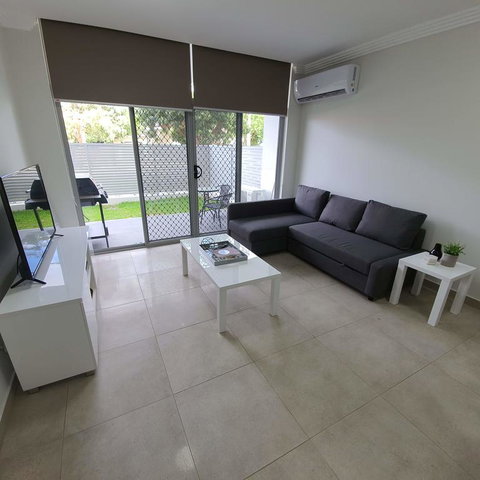 Brand New Apartment In Prime Location In Penrith - Schoolies Week Accommodation 0