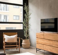 BRAND NEW BOUTIQUE WAREHOUSE 2BR APT KING BEDS KINGSTON in CANBERRA - Schoolies Week Accommodation