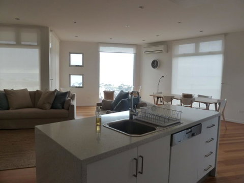 Bridport Horizon Views - Schoolies Week Accommodation 2