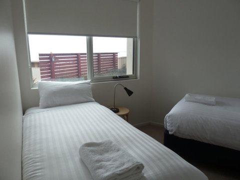 Bridport Horizon Views - Schoolies Week Accommodation 1