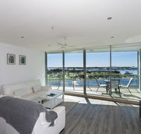 Brighton Shores - Schoolies Week Accommodation