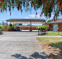 Broadford Sugarloaf Motel - Schoolies Week Accommodation