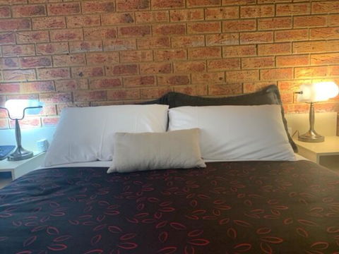 Broadford Sugarloaf Motel - Schoolies Week Accommodation 3