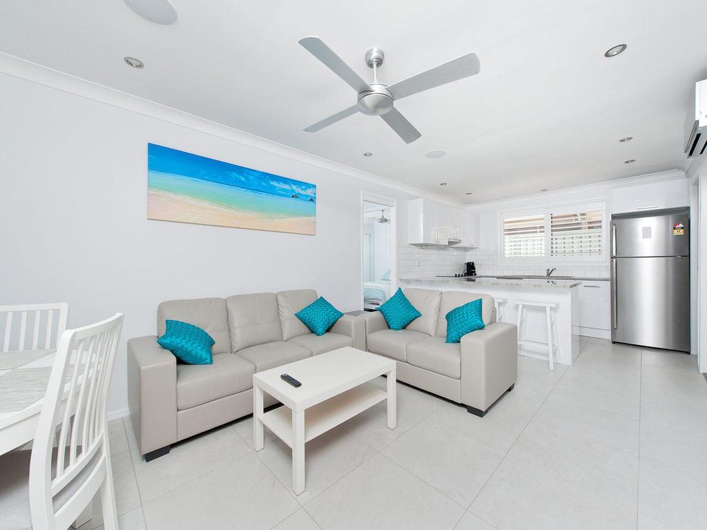 Corlette NSW Schoolies Week Accommodation