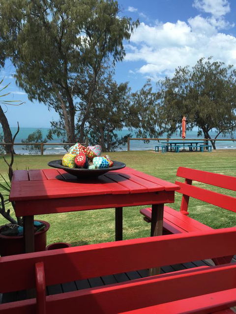 Campwin Beach House - Schoolies Week Accommodation 3