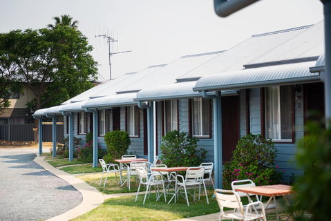 Canberra Ave Villas - Schoolies Week Accommodation 3