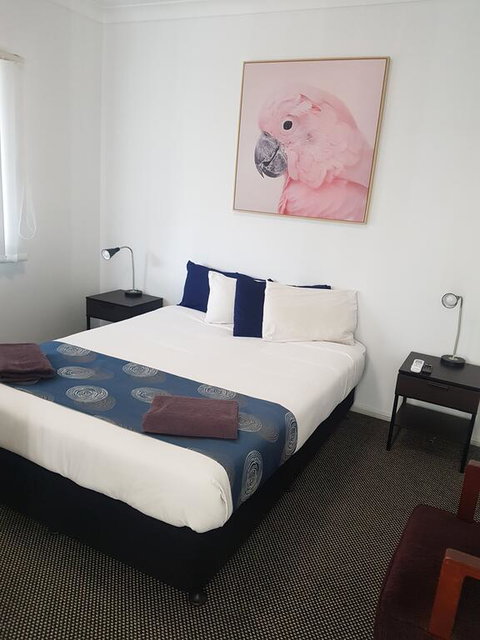 Canberra Ave Villas - Schoolies Week Accommodation 2