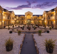 Canberra Parklands Central Apartment Hotel - Schoolies Week Accommodation