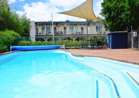Canberra Short Term And Holiday Accommodation - Schoolies Week Accommodation 2