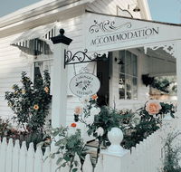 Canungra Cottages - Boutique Bed and Breakfast - Schoolies Week Accommodation
