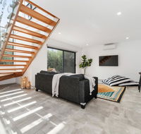 Capel Sound Beachside Luxury - Schoolies Week Accommodation