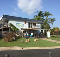 Cardwell Beachfront Motel - Schoolies Week Accommodation