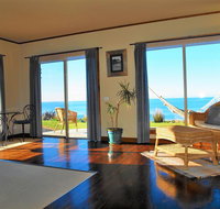 Castaways Apollo Bay - Schoolies Week Accommodation